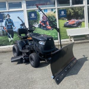 BLACK EDITION Rasentraktor PRO 228/108 Twin HS mit Winterpaket 120 Plus